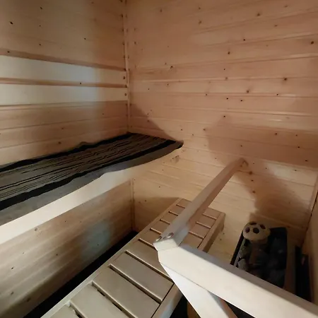 Apartamento With Private Sauna & Free Parking *